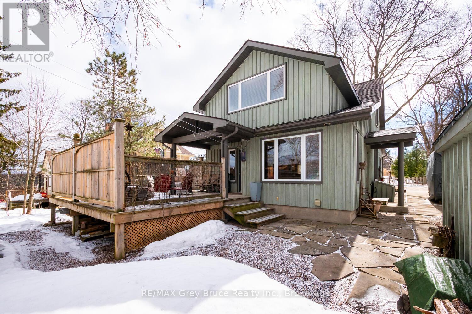 280 Mary Street, South Bruce Peninsula, Ontario  N0H 2T0 - Photo 35 - X12886960