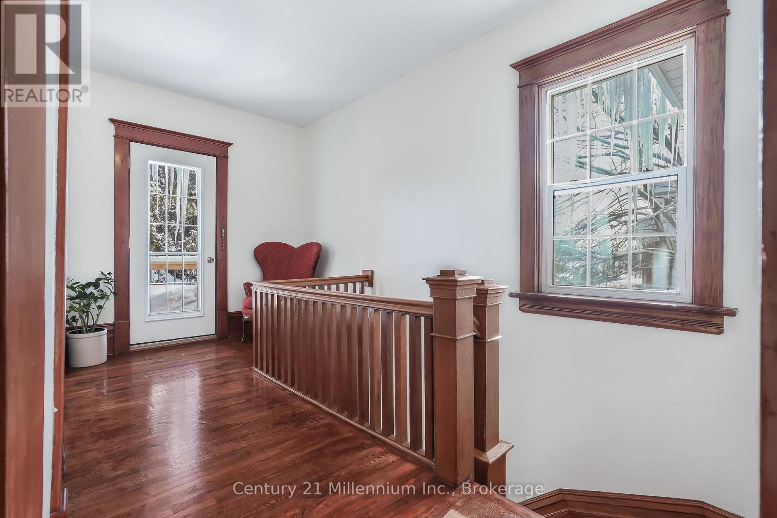 296 Garafraxa St Street, Chatsworth, Ontario  N0H 1G0 - Photo 29 - X12887100