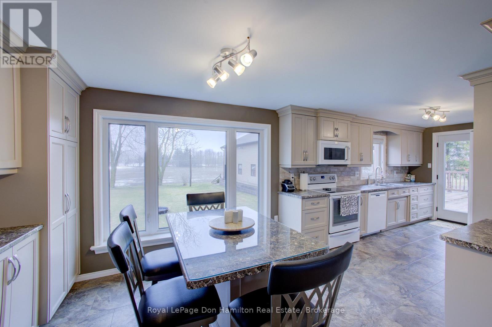 7442 Road 164 Road, North Perth (Elma), Ontario  N0G 1B0 - Photo 11 - X12887174