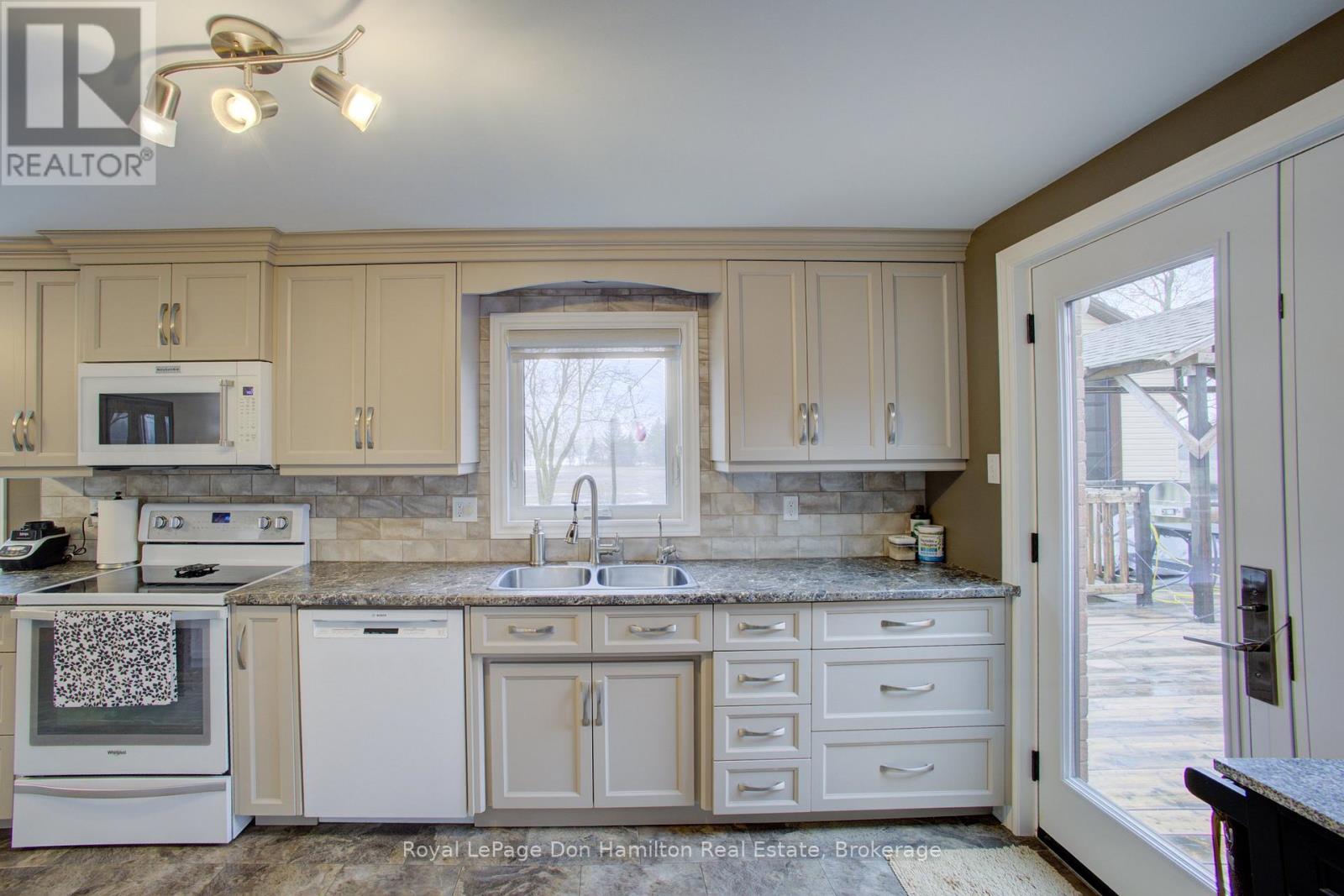 7442 Road 164 Road, North Perth (Elma), Ontario  N0G 1B0 - Photo 18 - X12887174