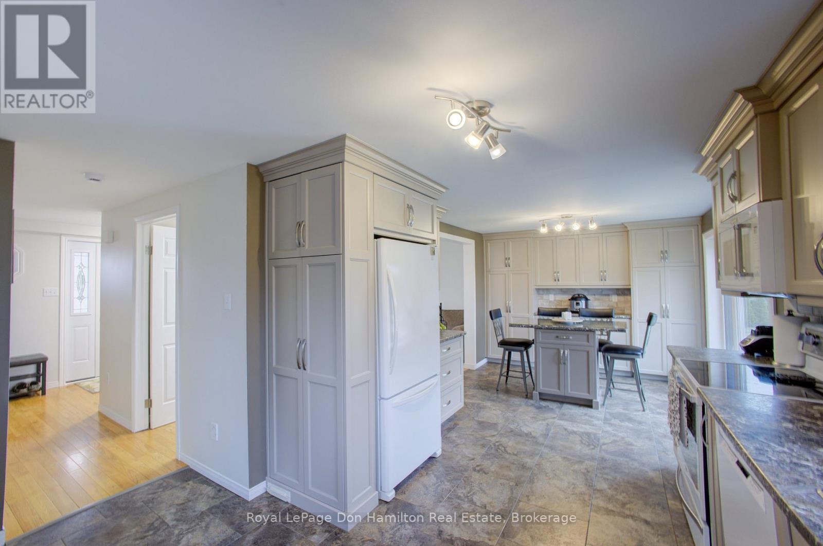 7442 Road 164 Road, North Perth (Elma), Ontario  N0G 1B0 - Photo 19 - X12887174