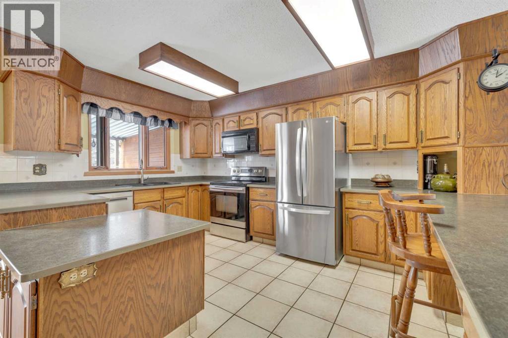 5704 58 Street, Rocky Mountain House, Alberta  T4T 1H9 - Photo 22 - A2288498