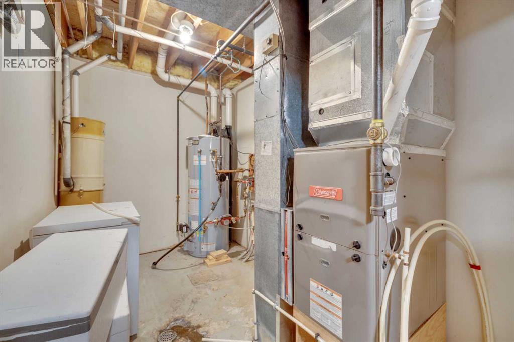 5704 58 Street, Rocky Mountain House, Alberta  T4T 1H9 - Photo 43 - A2288498