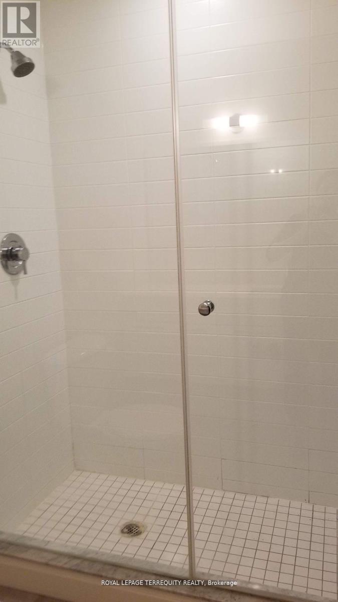 820 - 21 Nelson Street, Toronto (Waterfront Communities), Ontario  M5V 3H9 - Photo 19 - C12886920