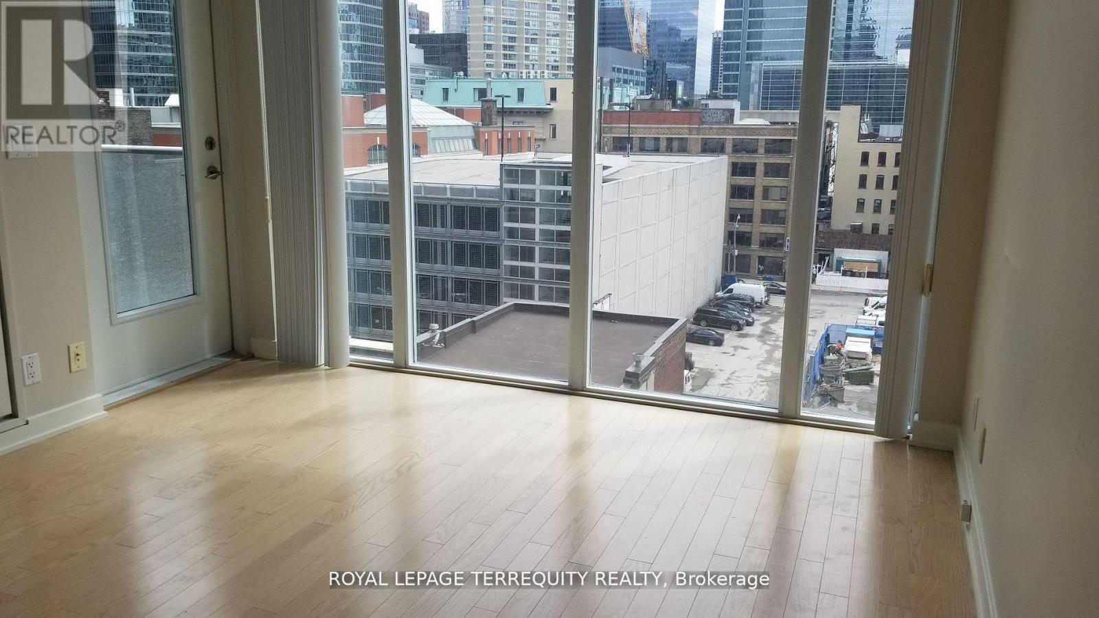 820 - 21 Nelson Street, Toronto (Waterfront Communities), Ontario  M5V 3H9 - Photo 24 - C12886920