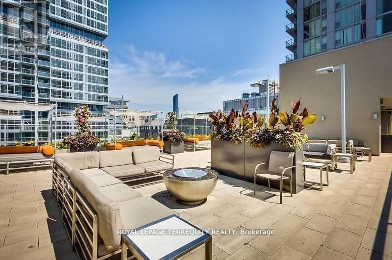 820 - 21 Nelson Street, Toronto (Waterfront Communities), Ontario  M5V 3H9 - Photo 34 - C12886920