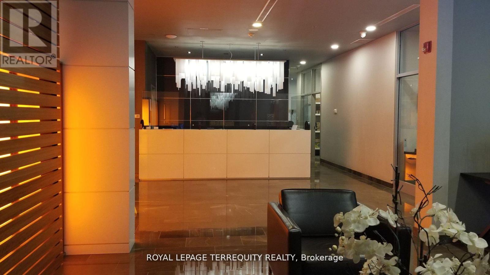 820 - 21 Nelson Street, Toronto (Waterfront Communities), Ontario  M5V 3H9 - Photo 36 - C12886920