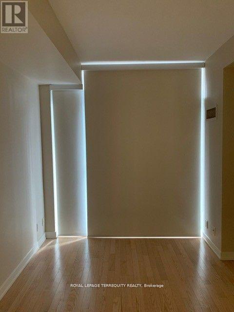 820 - 21 Nelson Street, Toronto (Waterfront Communities), Ontario  M5V 3H9 - Photo 39 - C12886920