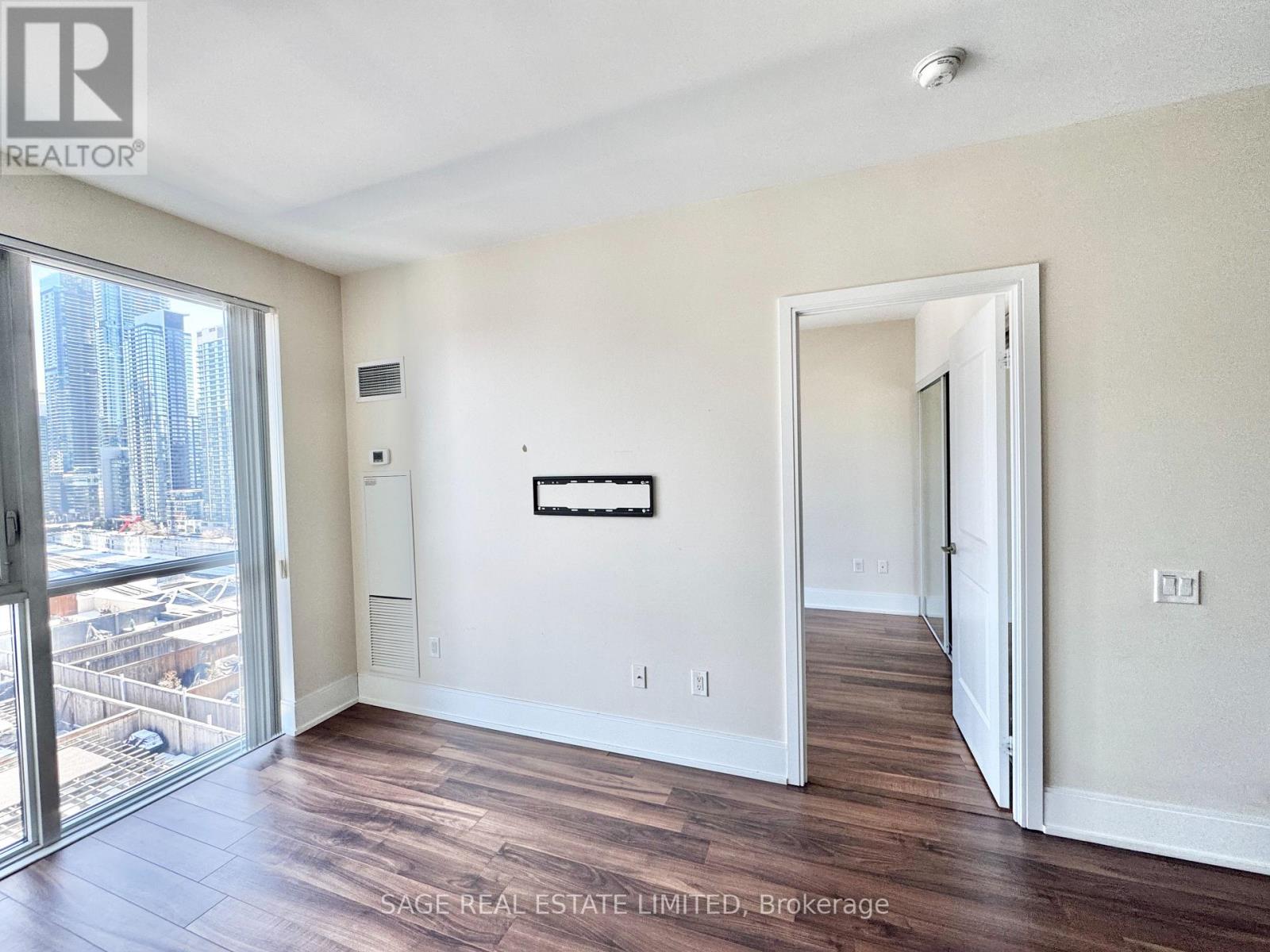 Ph25 - 560 Front Street W, Toronto, Ontario  M5V 1C1 - Photo 12 - C12886936