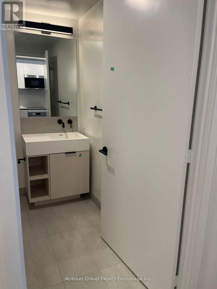 2009 - 108 Peter Street, Toronto (Waterfront Communities), Ontario  M5V 2G7 - Photo 6 - C12886938