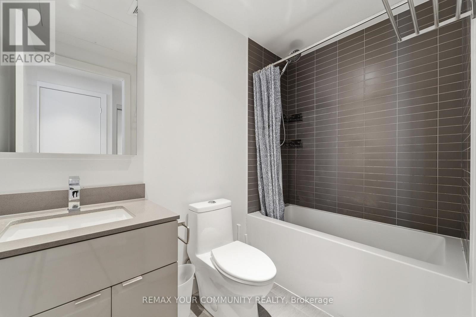 4607 - 7 - Grenville Street, Toronto (Bay Street Corridor), Ontario  M4Y 0E9 - Photo 4 - C12886950