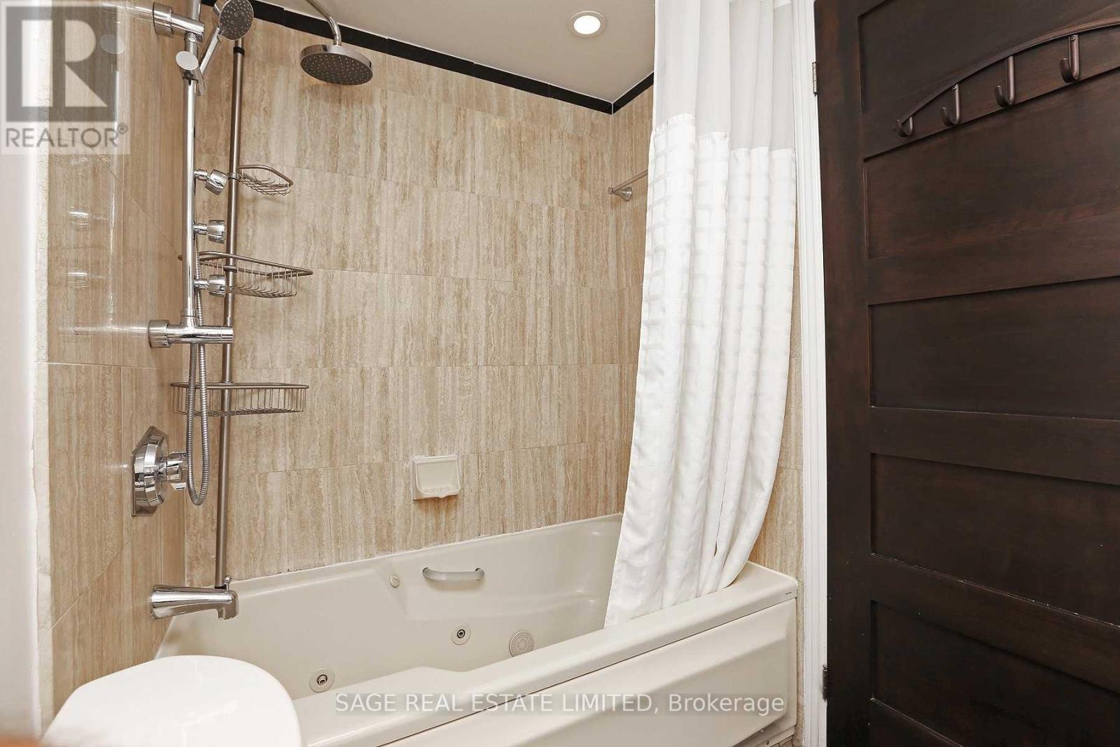 705 - 7 Broadway Avenue, Toronto (Mount Pleasant West), Ontario  M4P 3C5 - Photo 13 - C12887010