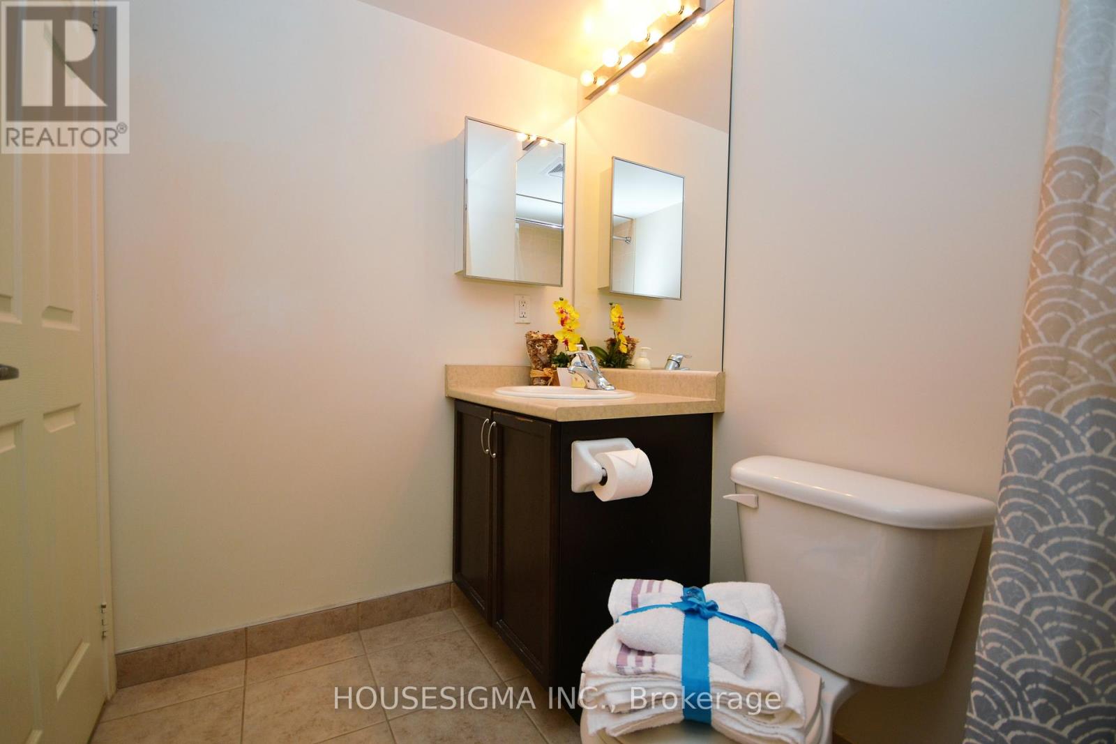 1507 - 19 Grand Trunk Crescent, Toronto, Ontario  M5J 3A4 - Photo 15 - C12887032