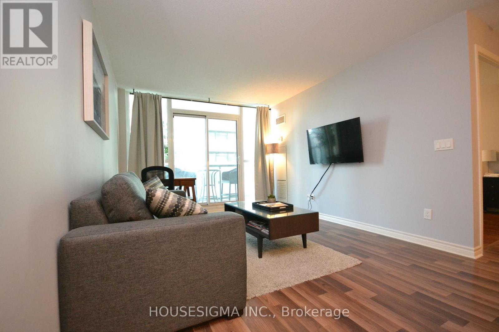 1507 - 19 Grand Trunk Crescent, Toronto, Ontario  M5J 3A4 - Photo 2 - C12887032