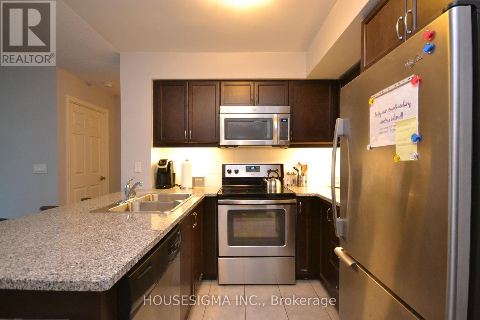 1507 - 19 Grand Trunk Crescent, Toronto, Ontario  M5J 3A4 - Photo 6 - C12887032