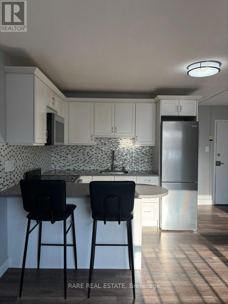 1 - 253 Augusta Avenue, Toronto, Ontario  M5T 2L8 - Photo 5 - C12887066