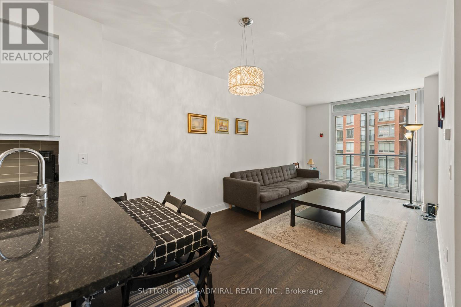 516 - 825 Church Street, Toronto (Rosedale-Moore Park), Ontario  M4W 3Z4 - Photo 10 - C12887096