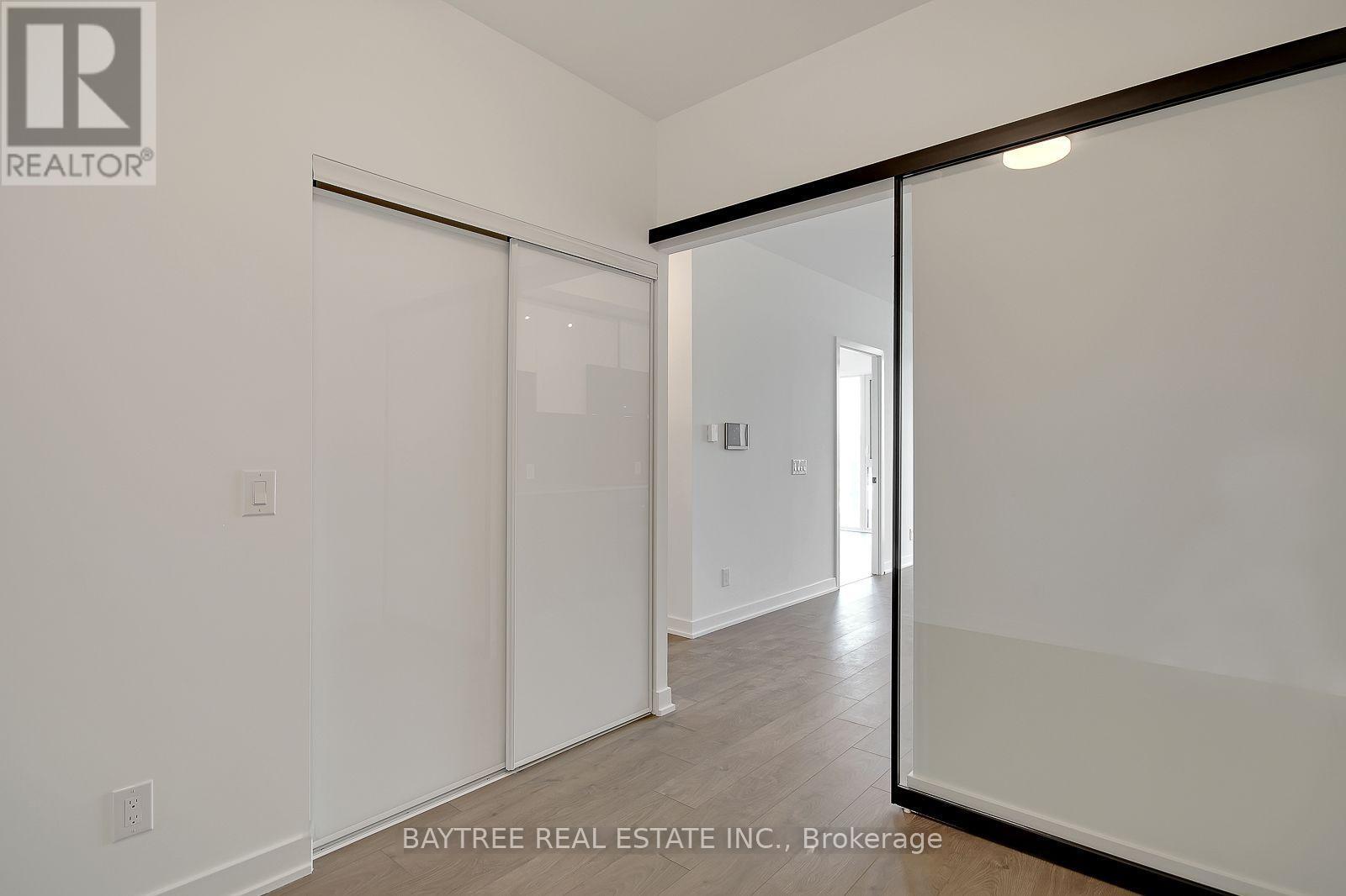 303 - 5 Defries Street, Toronto, Ontario  M5A 3R4 - Photo 9 - C12887156