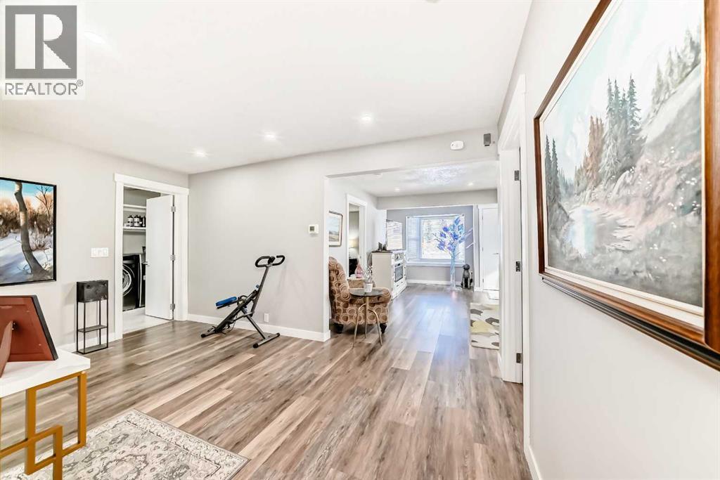 6403 35 Avenue Nw, Calgary, Alberta  T3B 1S5 - Photo 14 - A2293196