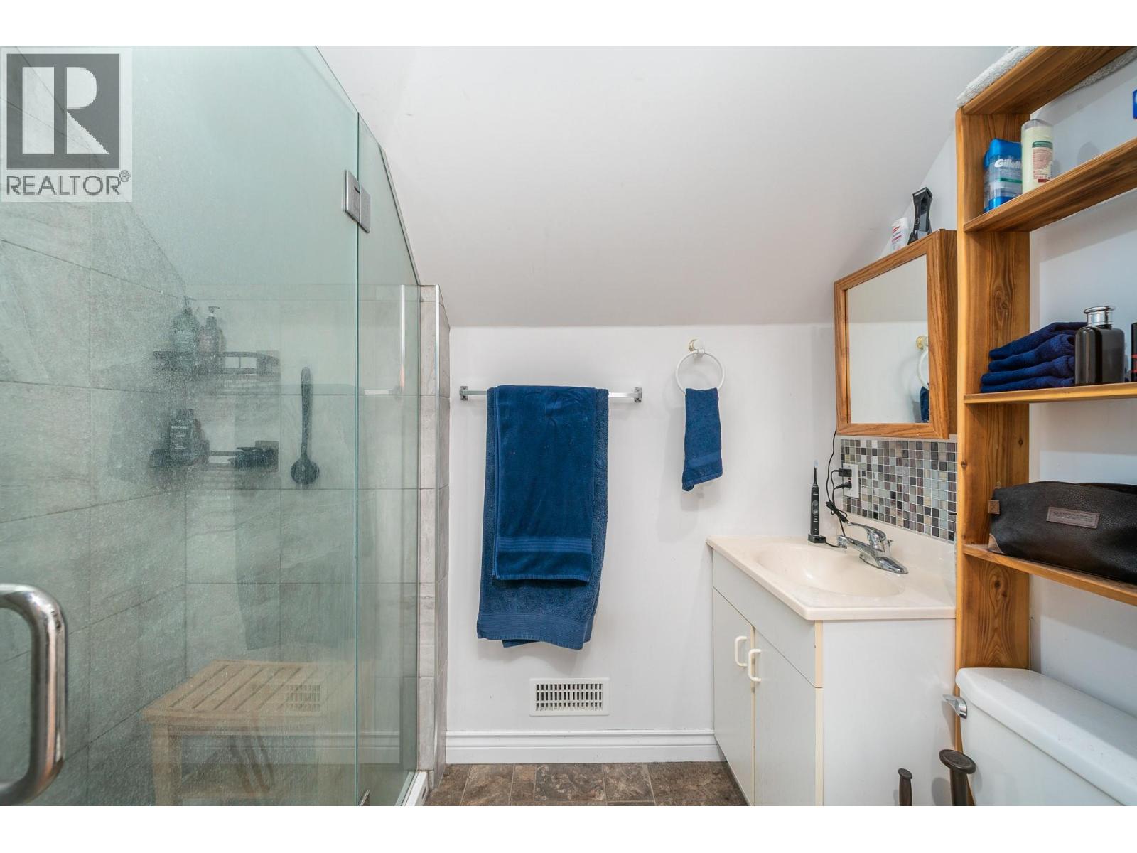 376 Beach Avenue, Kelowna, British Columbia  V1Y 5R6 - Photo 28 - 10379373