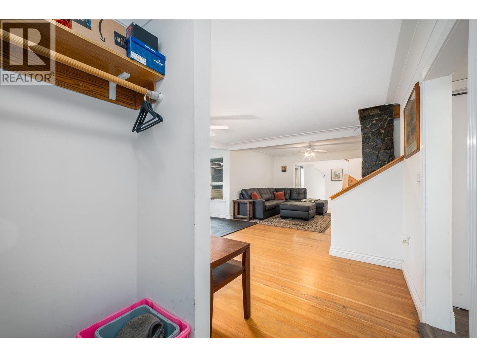 376 Beach Avenue, Kelowna, British Columbia  V1Y 5R6 - Photo 6 - 10379373