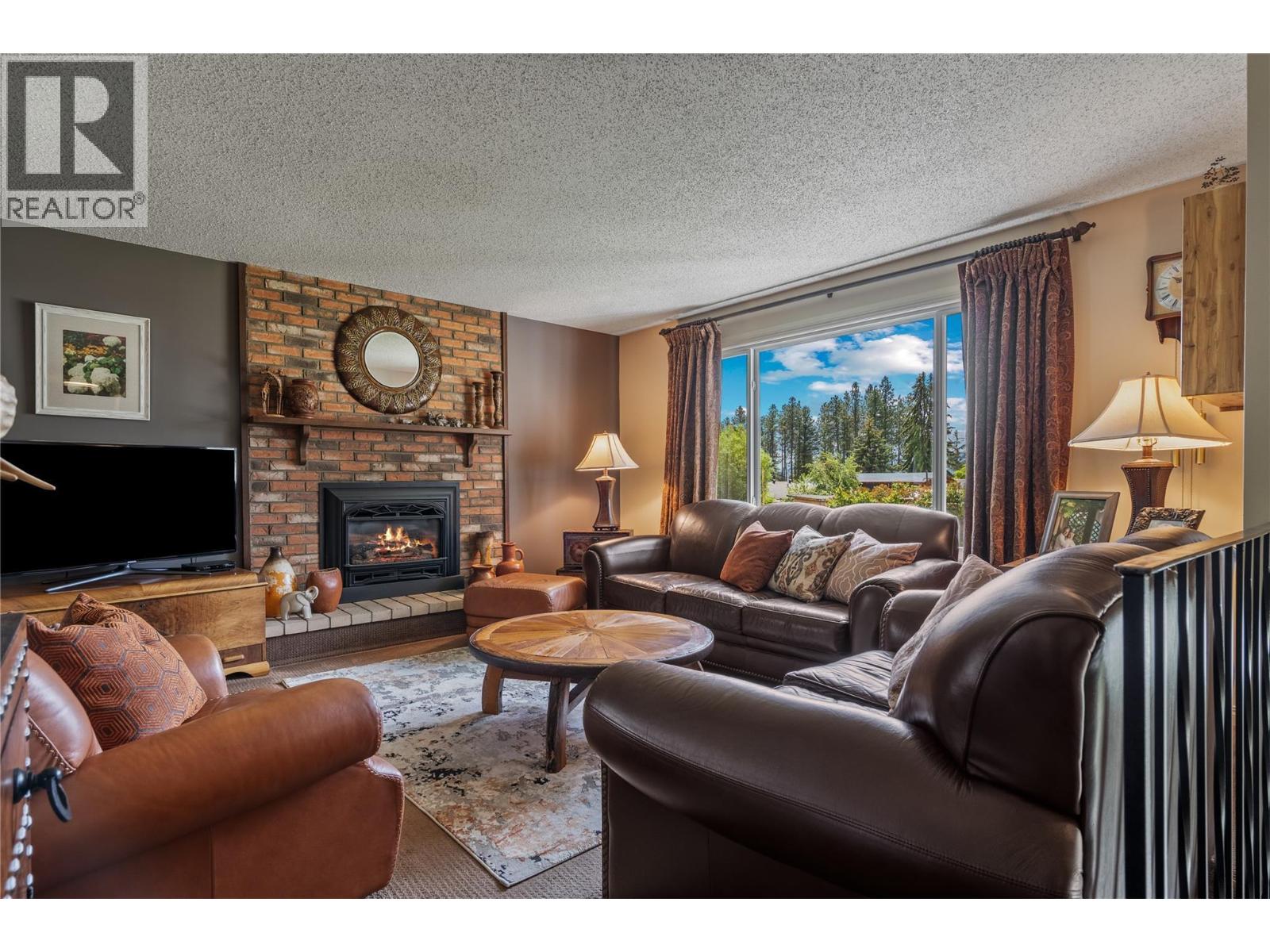 606 302nd Street, Kimberley, British Columbia  V1A 3K3 - Photo 6 - 10376358