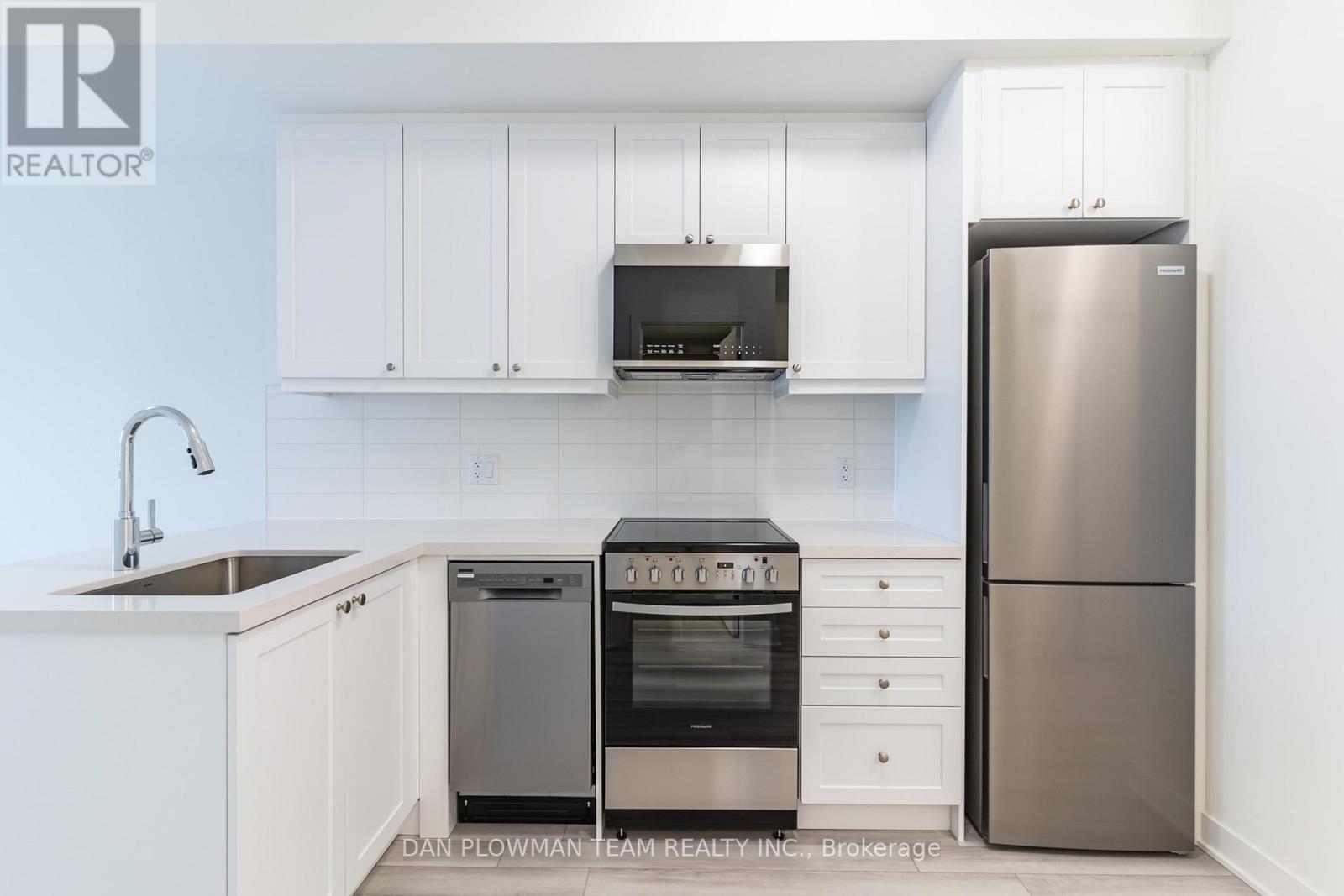 223 - 51 Clarington Boulevard, Clarington (Bowmanville), Ontario  L1C 0H6 - Photo 5 - E12886928