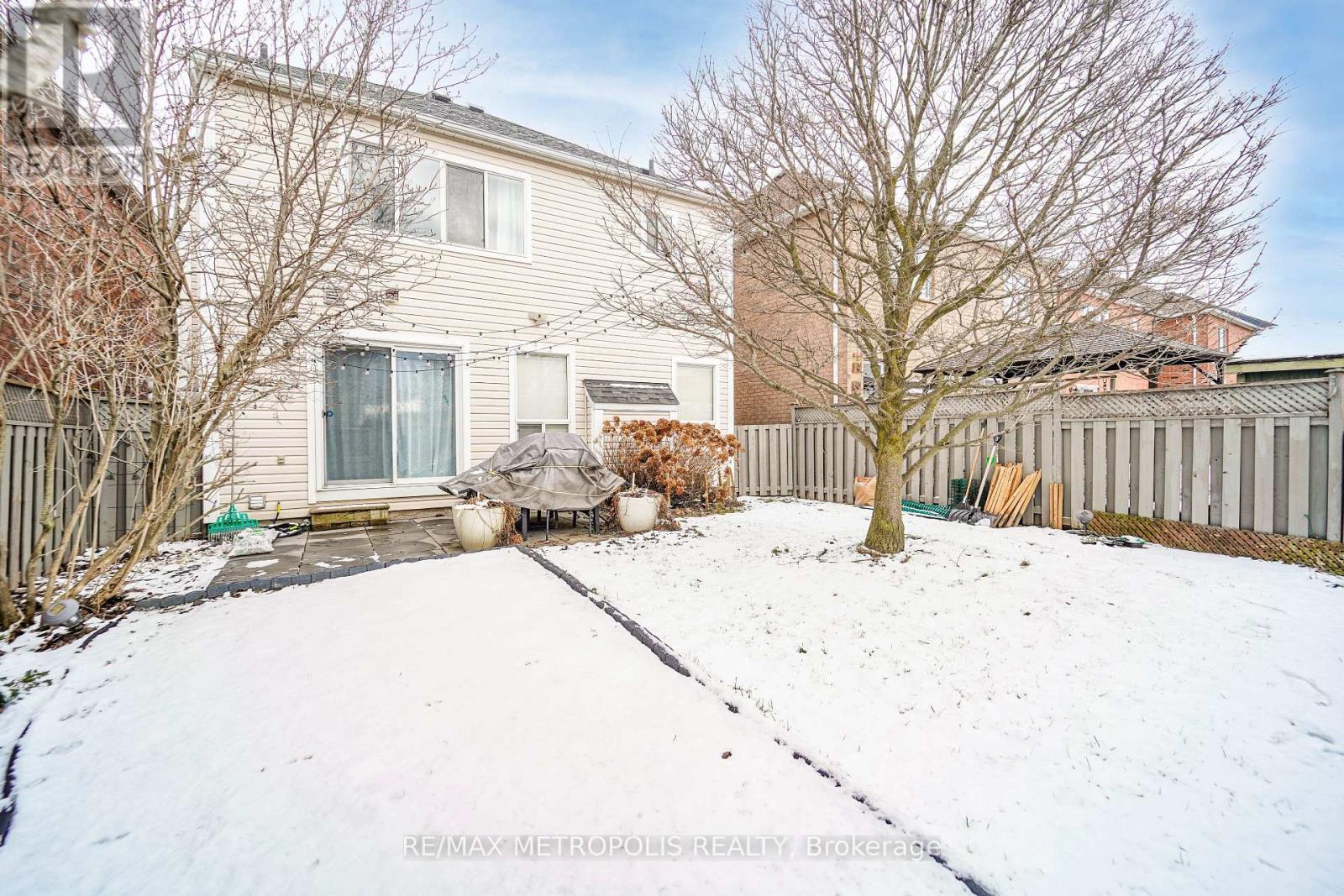 15 Lilley Avenue, Ajax (South East), Ontario  L1Z 1L5 - Photo 33 - E12887008