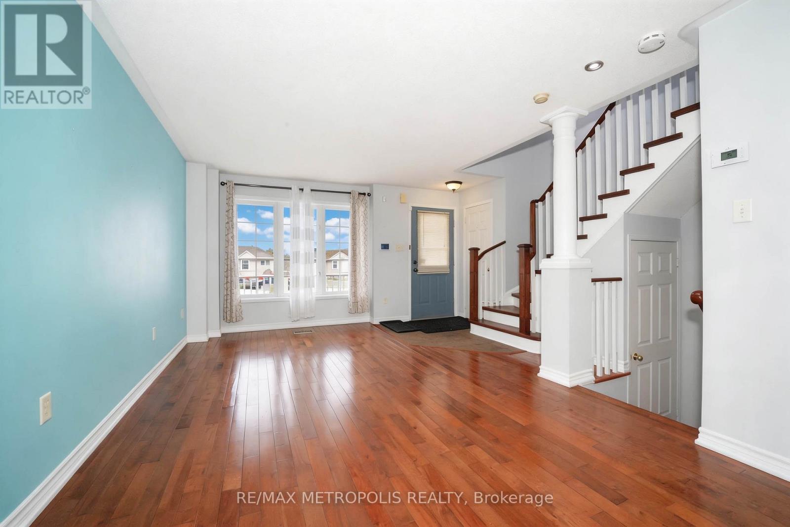 15 Lilley Avenue, Ajax (South East), Ontario  L1Z 1L5 - Photo 7 - E12887008