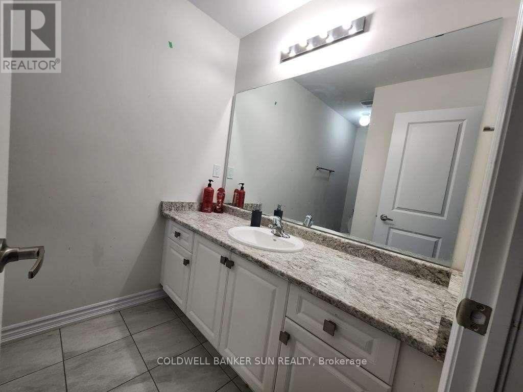 62 Swordfish Drive, Whitby (Lynde Creek), Ontario  L1P 1Y5 - Photo 6 - E12887024