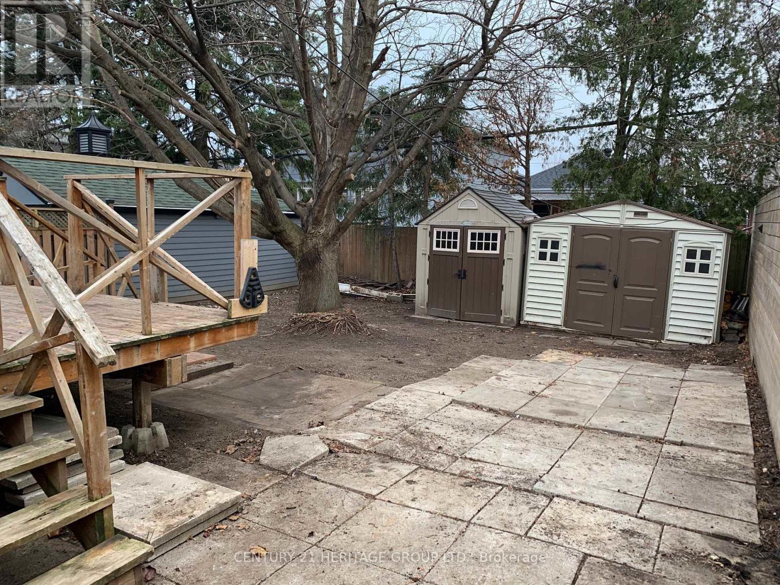 24 Hutton Avenue, Toronto (East York), Ontario  M4C 3L3 - Photo 16 - E12887138