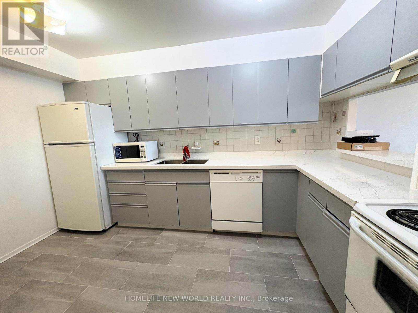 1811 - 2365 Kennedy Road, Toronto (Agincourt South-Malvern West), Ontario  M1T 3S6 - Photo 6 - E12887182