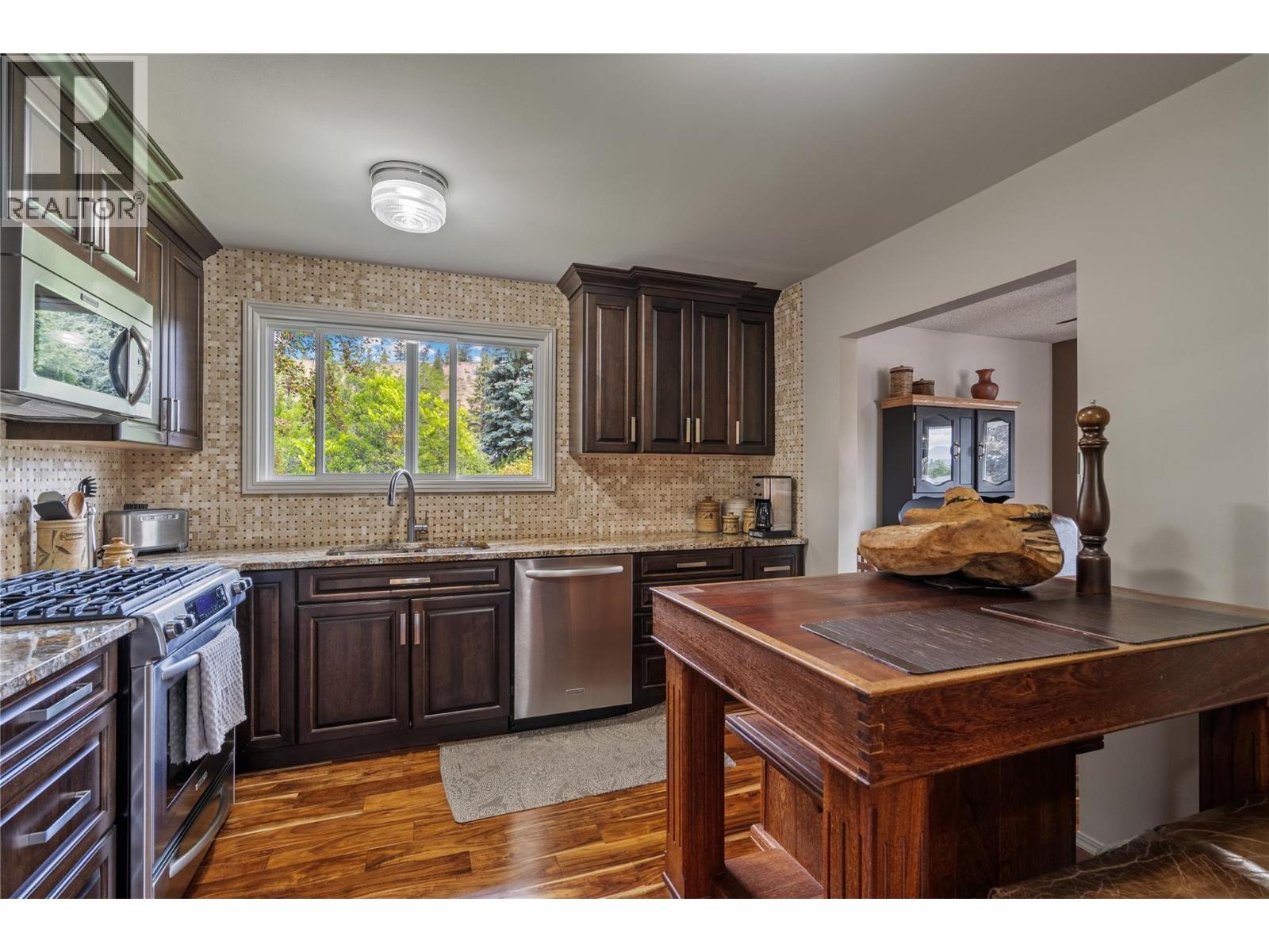 606 302nd Street, Kimberley, British Columbia  V1A 3K3 - Photo 9 - 10376358