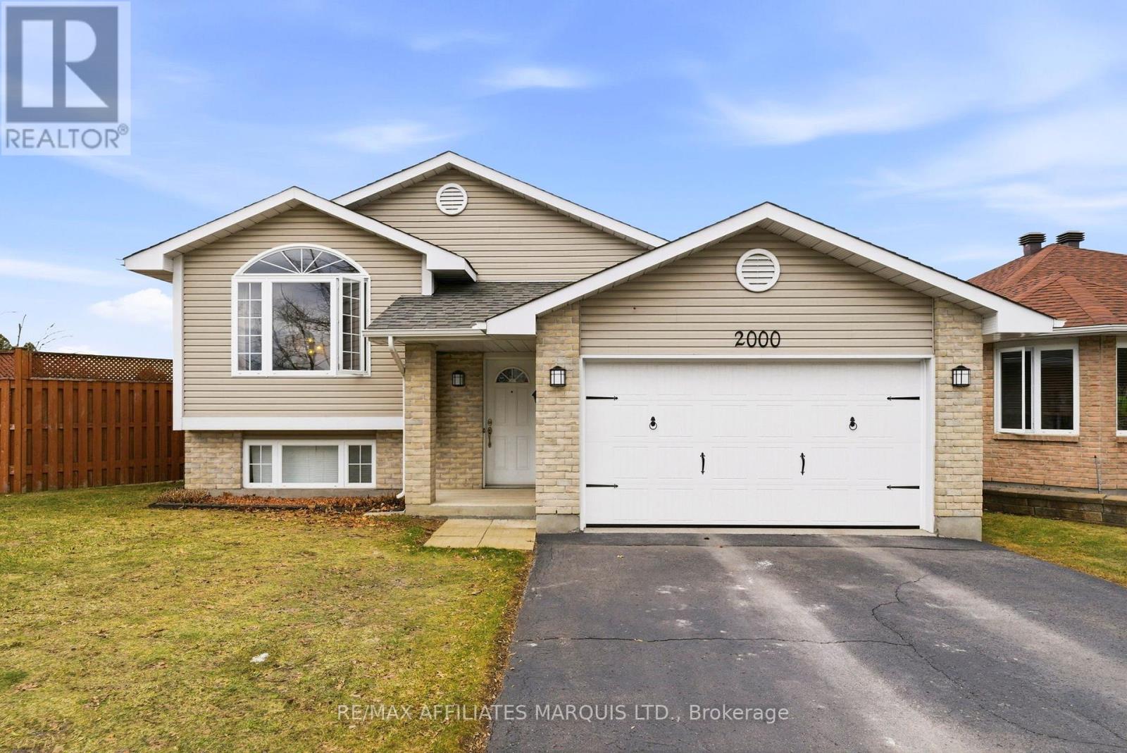 2000 BLESSED SACRAMENT DRIVE, Cornwall, Ontario
