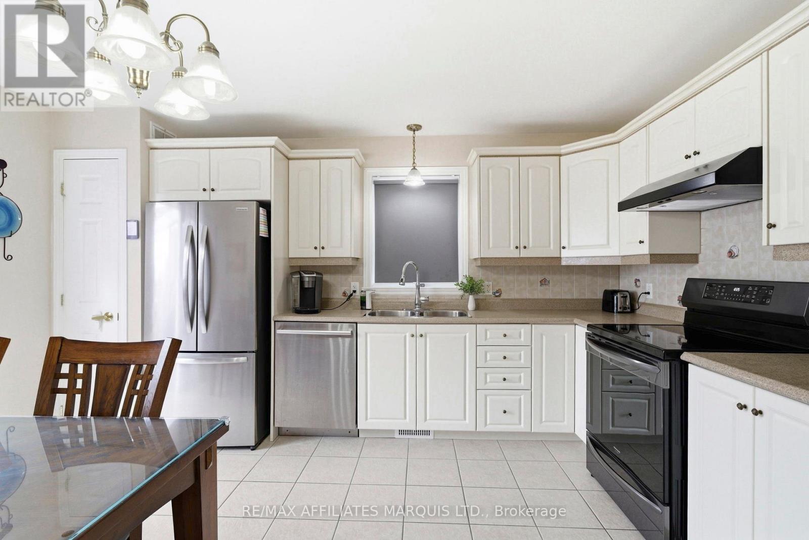 2000 Blessed Sacrament Drive, Cornwall, Ontario  K6H 7N5 - Photo 5 - X12887128