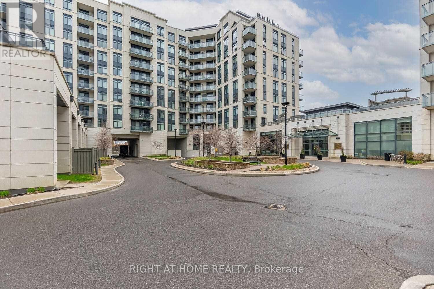 305 - 24 Woodstream Boulevard, Vaughan, Ontario  L4L 8C4 - Photo 2 - N12886974
