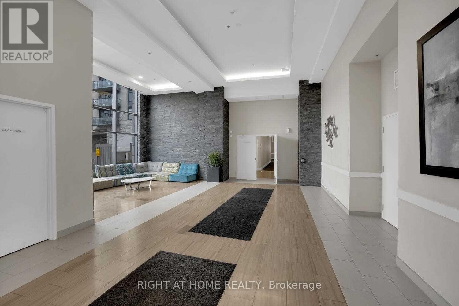 305 - 24 Woodstream Boulevard, Vaughan, Ontario  L4L 8C4 - Photo 28 - N12886974