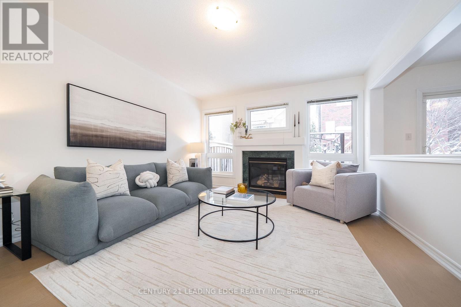 18 Roy Rainey Avenue, Markham (Wismer), Ontario  L6E 2B5 - Photo 14 - N12887006