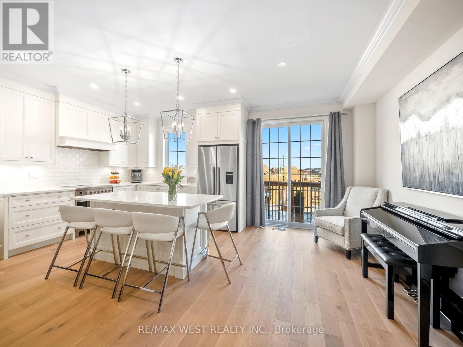 30 Drizzel Cres Crescent, Richmond Hill, Ontario  L4E 0G9 - Photo 12 - N12887090