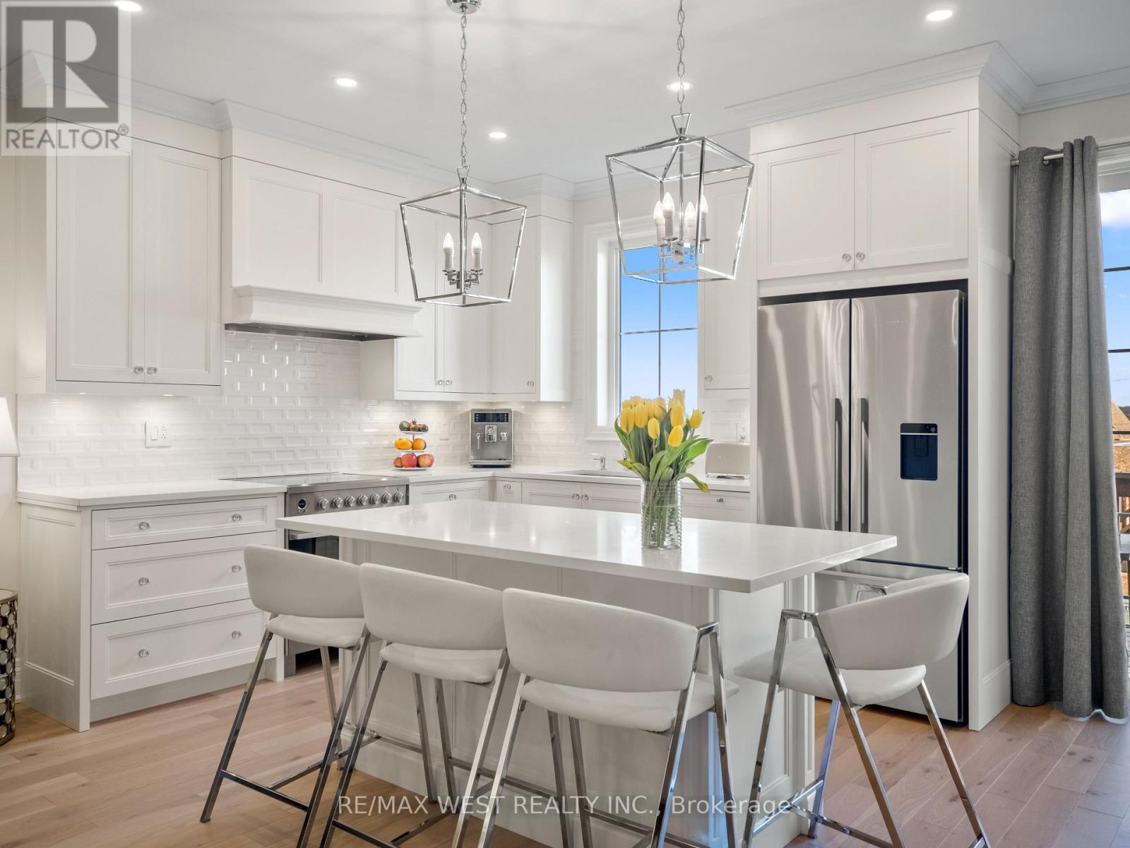 30 Drizzel Cres Crescent, Richmond Hill, Ontario  L4E 0G9 - Photo 13 - N12887090