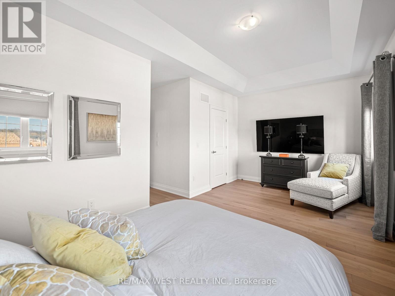 30 Drizzel Cres Crescent, Richmond Hill, Ontario  L4E 0G9 - Photo 31 - N12887090