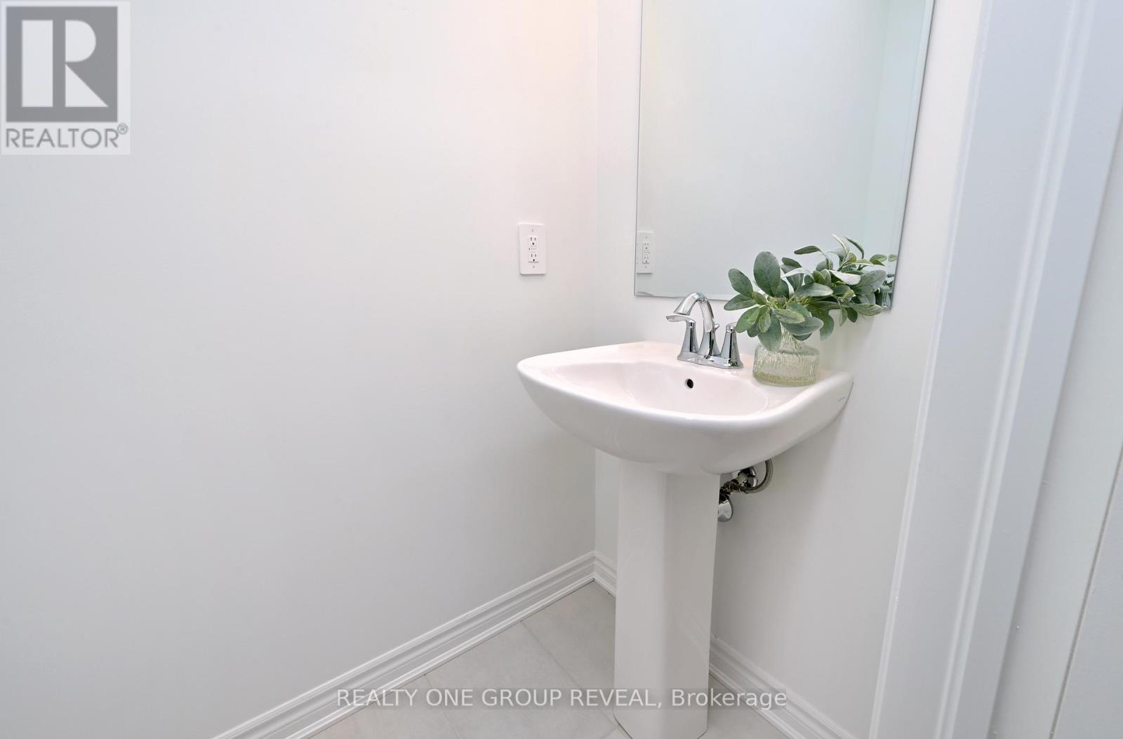 54 Jade Blossom Avenue, Markham, Ontario  L6C 3P7 - Photo 19 - N12887122