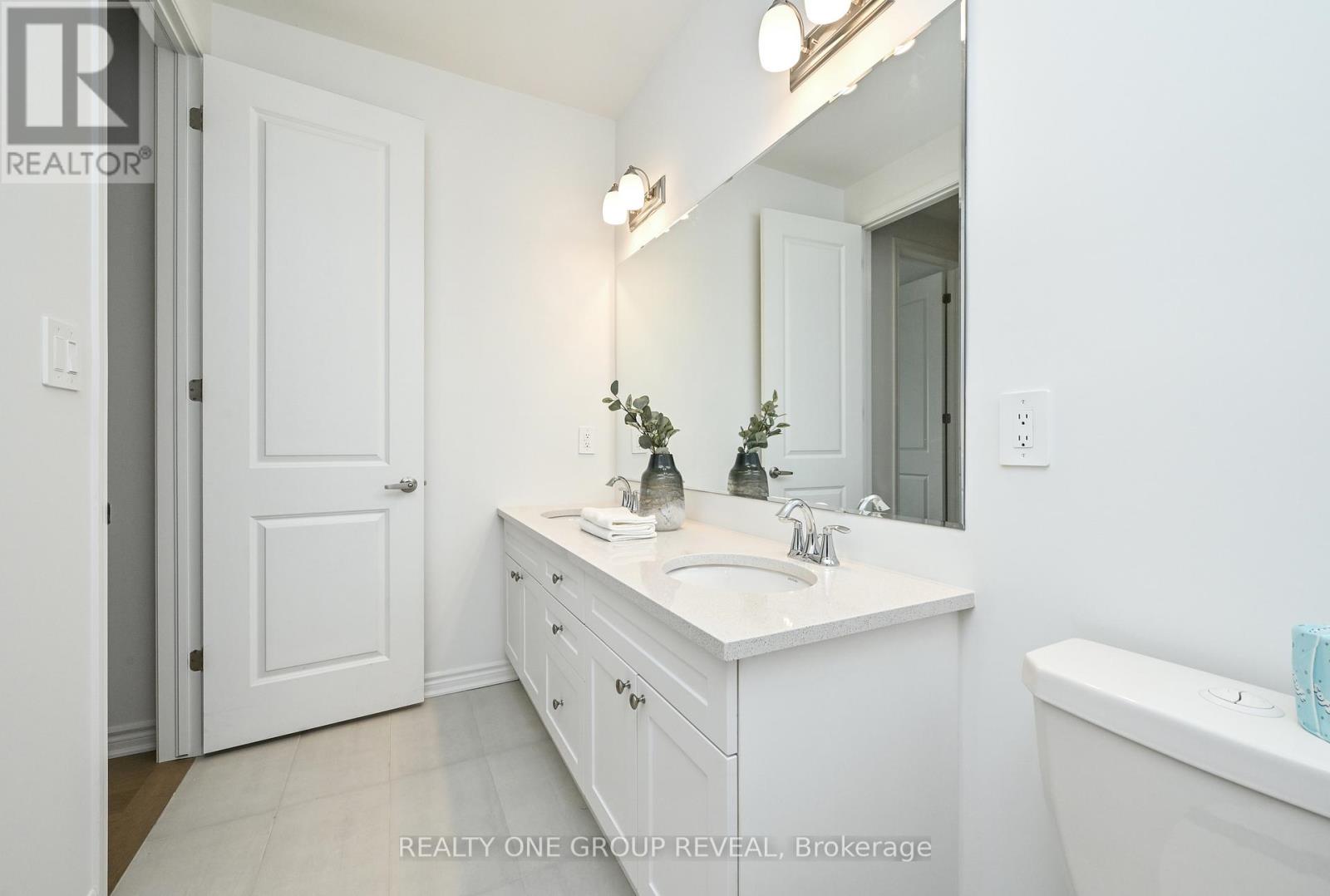 54 Jade Blossom Avenue, Markham, Ontario  L6C 3P7 - Photo 32 - N12887122