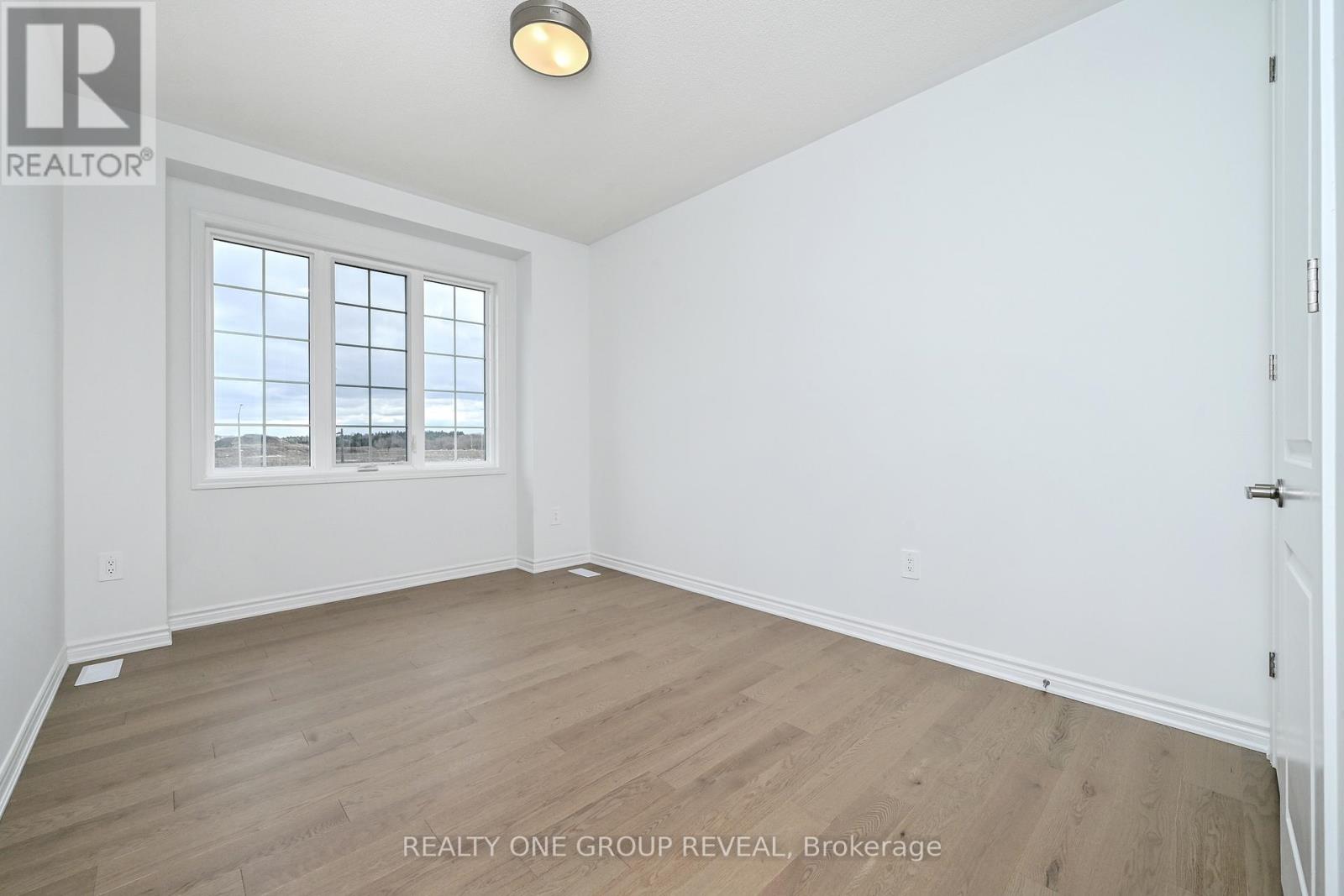 54 Jade Blossom Avenue, Markham, Ontario  L6C 3P7 - Photo 33 - N12887122