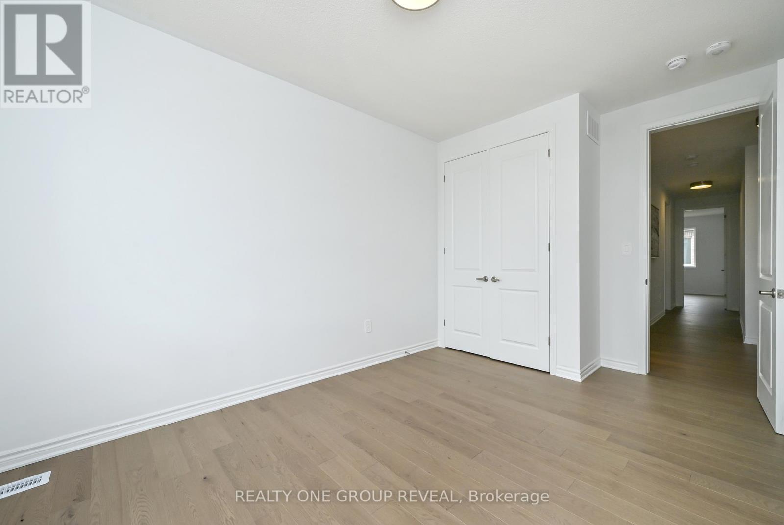 54 Jade Blossom Avenue, Markham, Ontario  L6C 3P7 - Photo 34 - N12887122