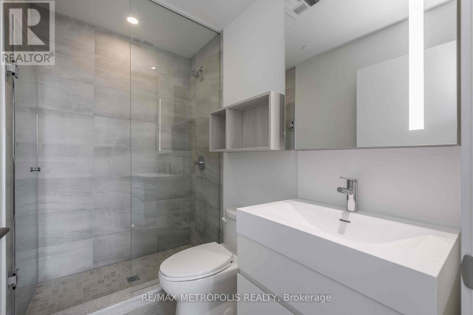 1803 - 39 Mary Street, Barrie (City Centre), Ontario  L4N 1S9 - Photo 16 - S12886948