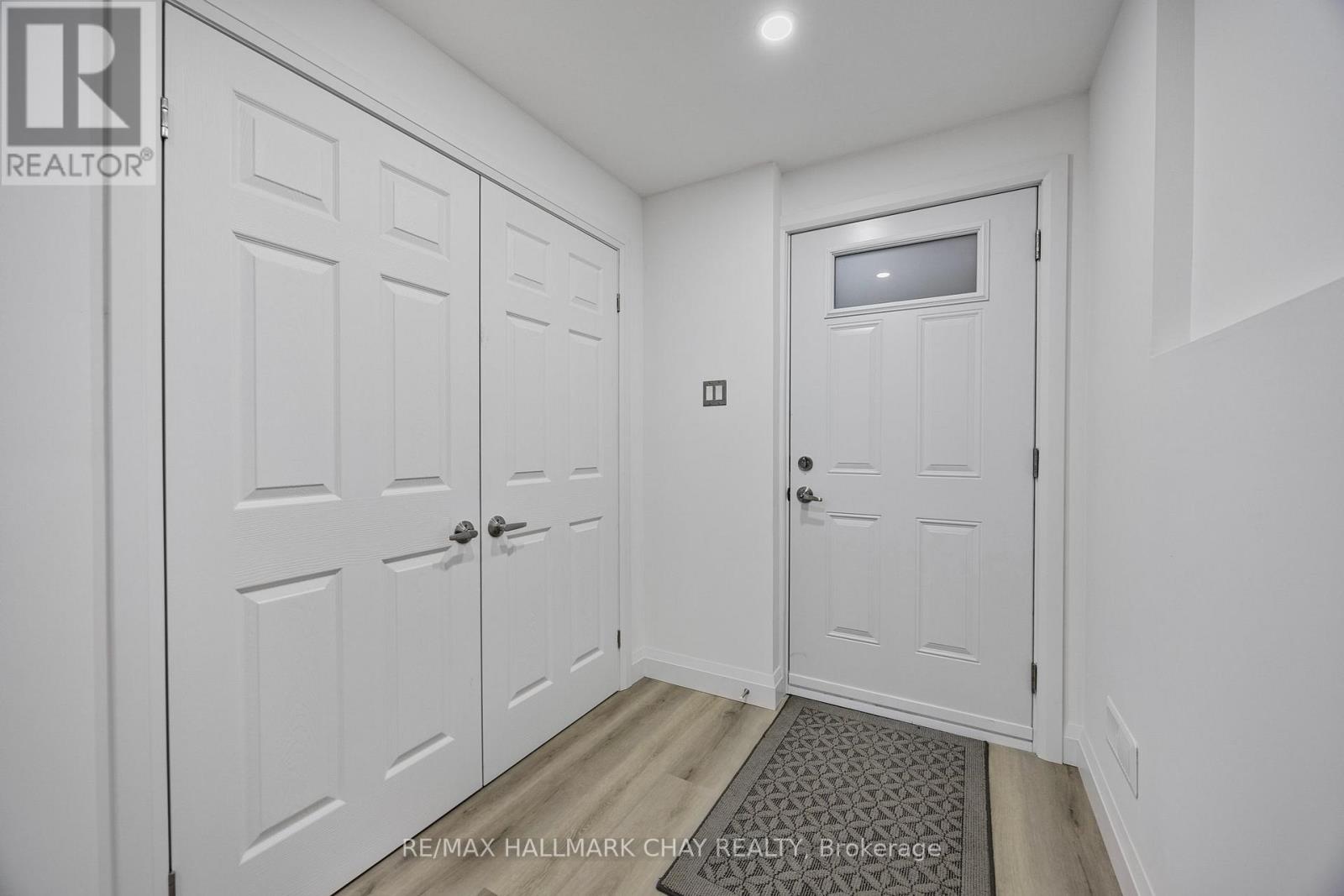 Lower - 27 Spencer Drive, Barrie, Ontario  L4N 0Y9 - Photo 9 - S12886972