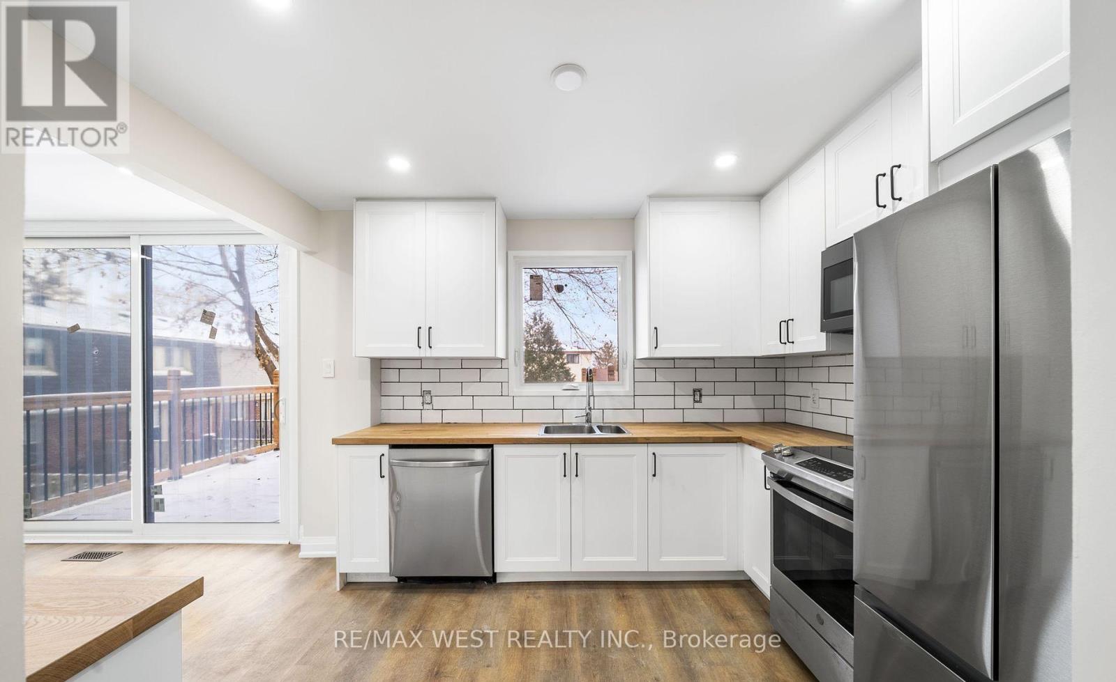 Main - 36 Wilson Court, Barrie (Allandale Heights), Ontario  L4N 5K8 - Photo 9 - S12887072