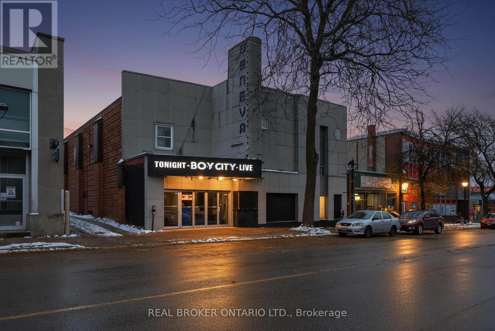 16 WEST STREET S, Orillia, Ontario