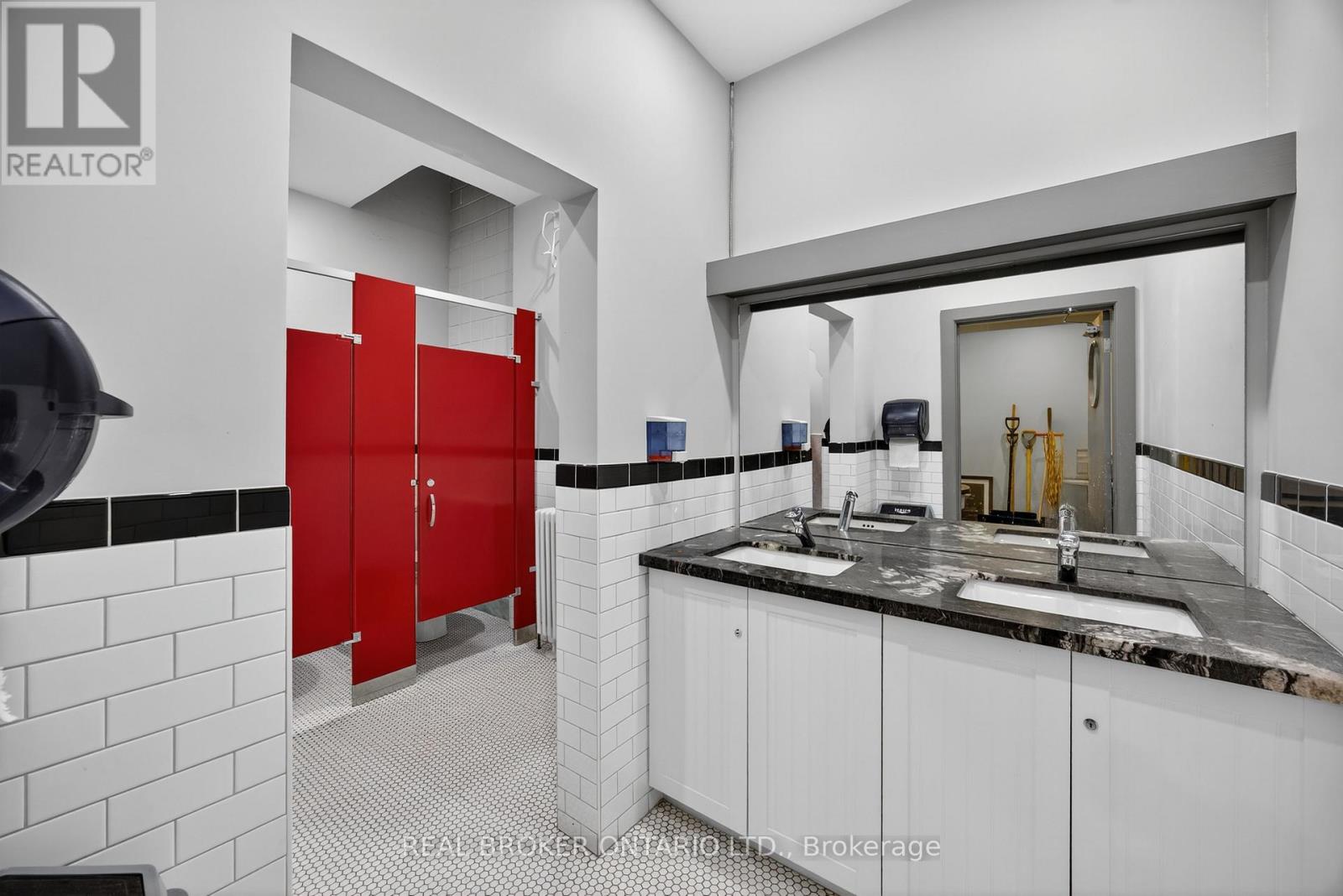 16 West Street S, Orillia, Ontario  L3V 5G3 - Photo 18 - S12887154